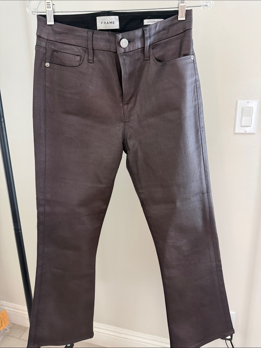 Frame le crop mini boot Coated Jeans